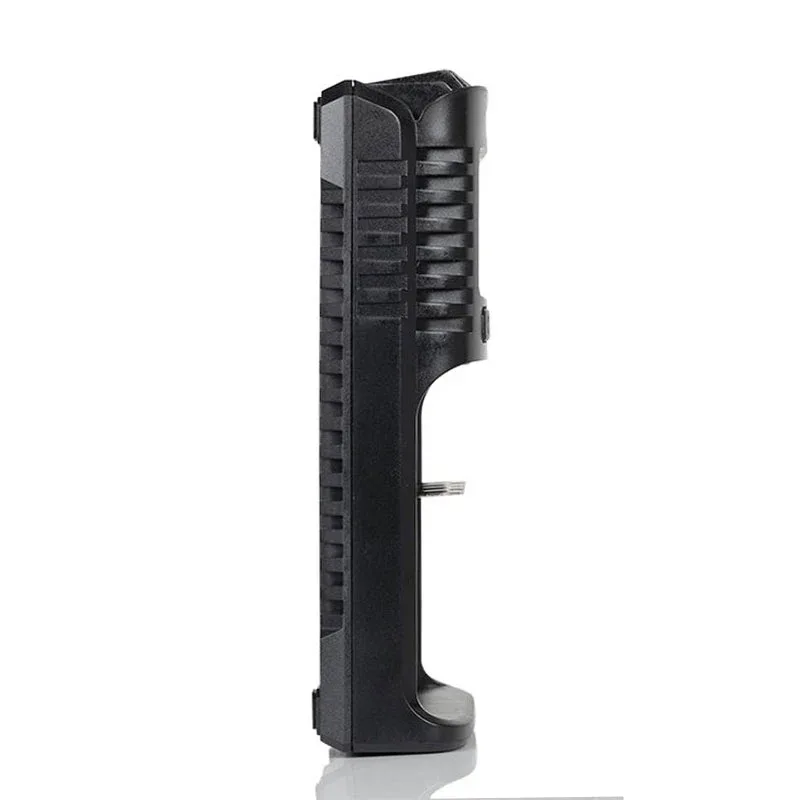 Nitecore UM4 Intelligent 4 Bay USB Charger - Image 2